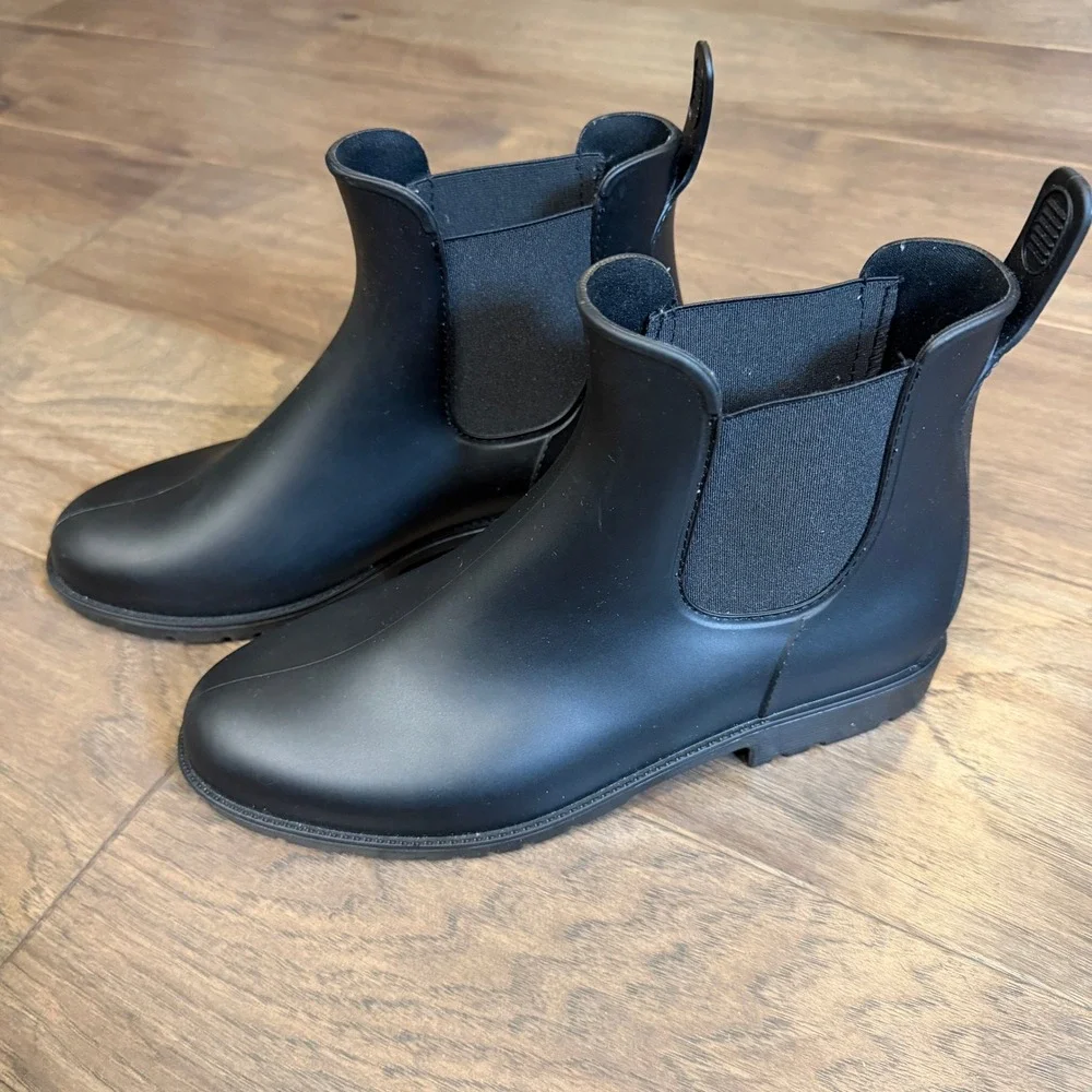 Asgard Womens Black Chelsea Rain Boots Waterproof Matte Ankle Booties Size 9.5‎